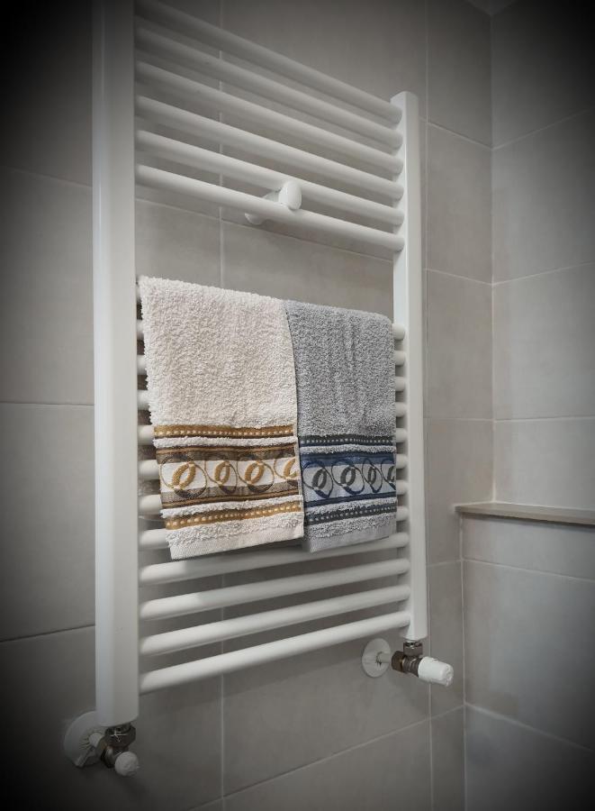 Shabby Chic Rooms Con Cucina E Giardino Privato Pomarico Zewnętrze zdjęcie
