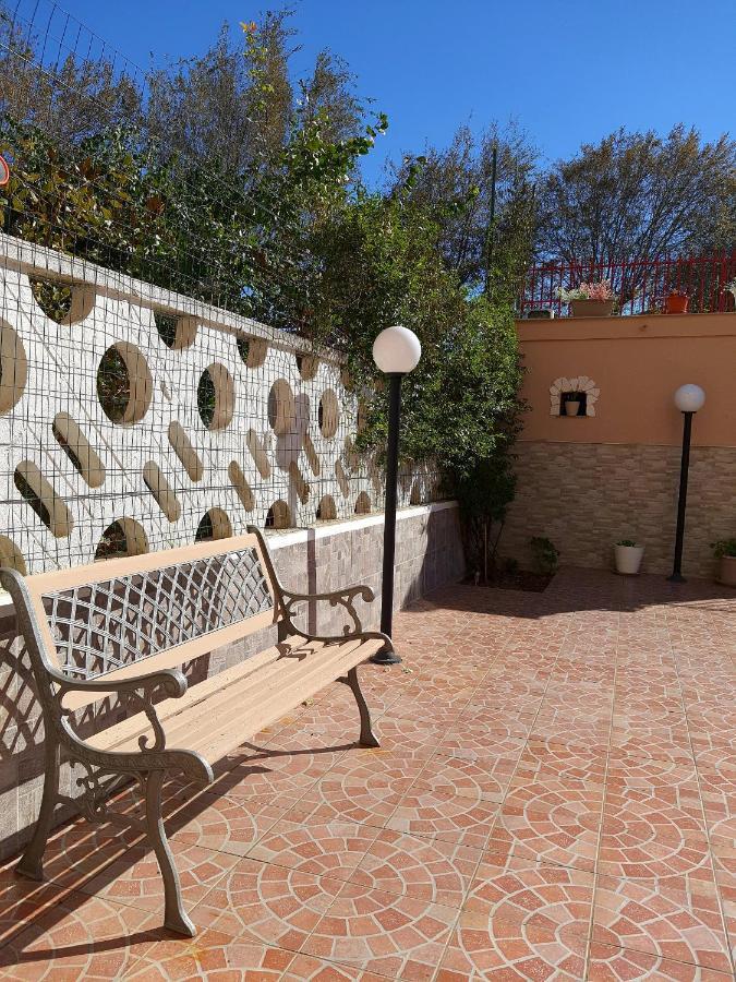 Shabby Chic Rooms Con Cucina E Giardino Privato Pomarico Zewnętrze zdjęcie