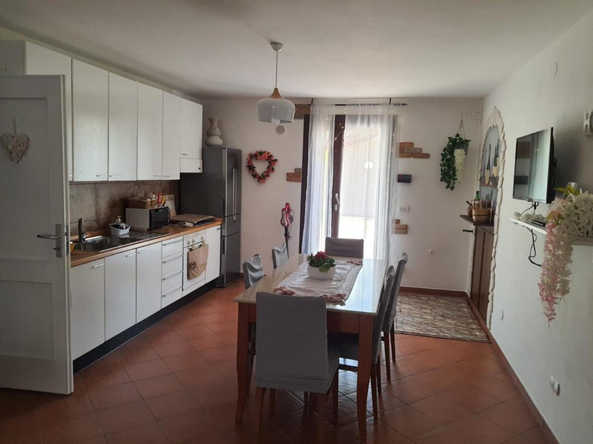 Shabby Chic Rooms Con Cucina E Giardino Privato Pomarico Zewnętrze zdjęcie