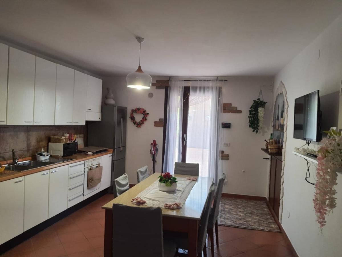 Shabby Chic Rooms Con Cucina E Giardino Privato Pomarico Zewnętrze zdjęcie