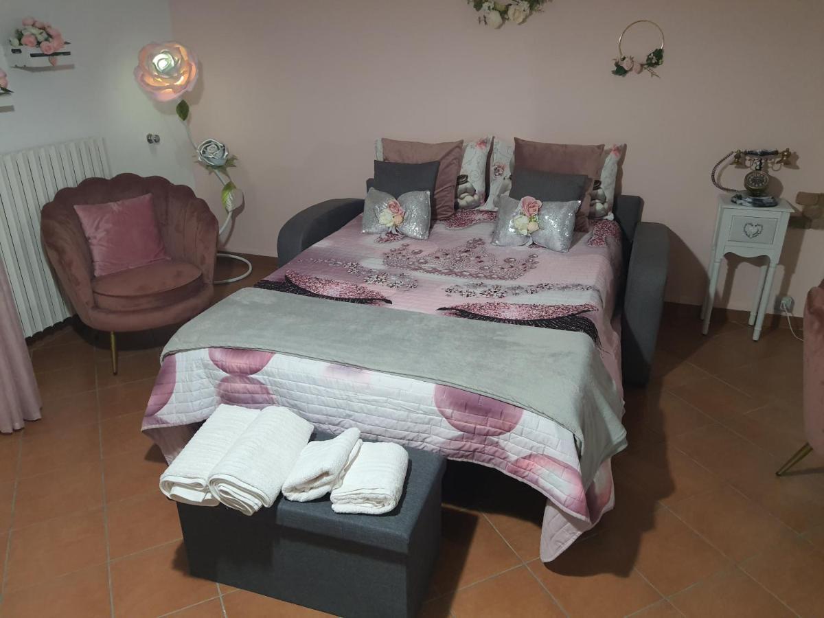 Shabby Chic Rooms Con Cucina E Giardino Privato Pomarico Zewnętrze zdjęcie