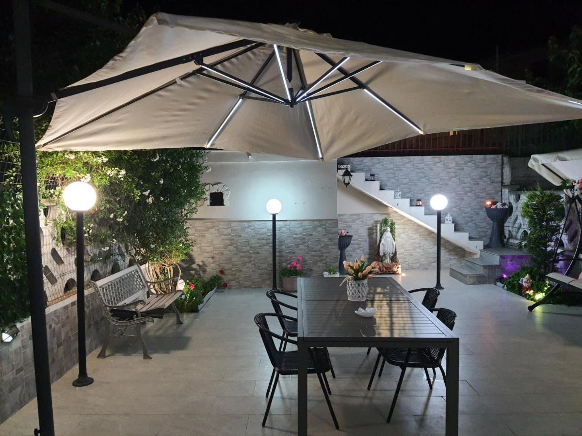Shabby Chic Rooms Con Cucina E Giardino Privato Pomarico Zewnętrze zdjęcie